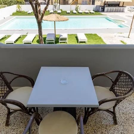 Apartament Sunrise - Pool & Fun Ýpsos
