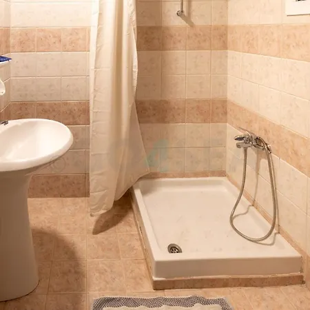 Sunrise - Pool & Fun Ypsos