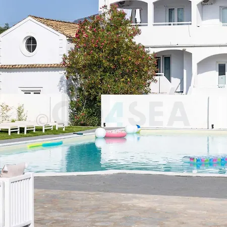 Sunrise - Pool & Fun דירה