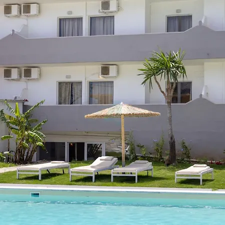 Sunrise - Pool & Fun Appartement *